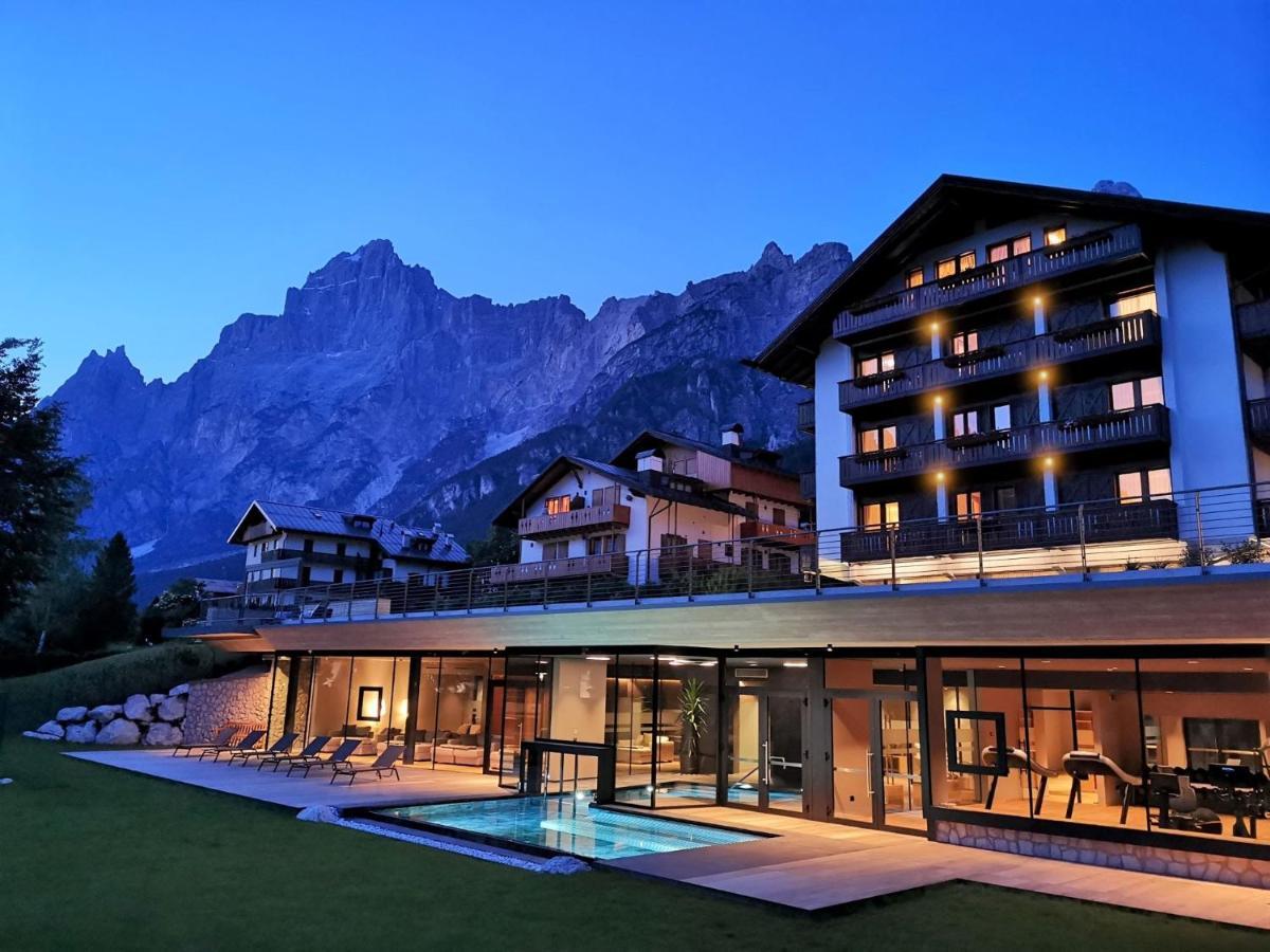 Parkhotel Ladinia San Vito di Cadore Exteriör bild
