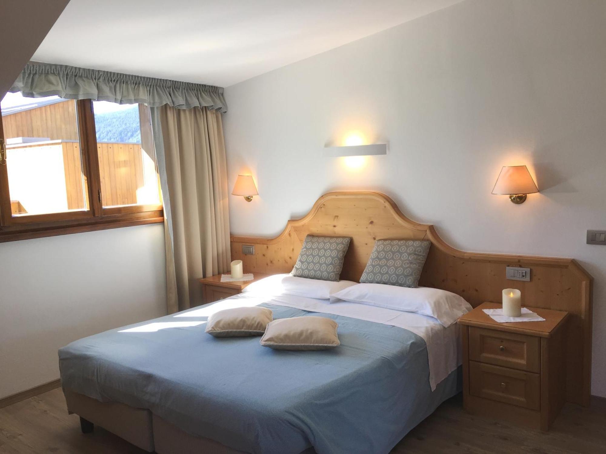 Parkhotel Ladinia San Vito di Cadore Rum bild