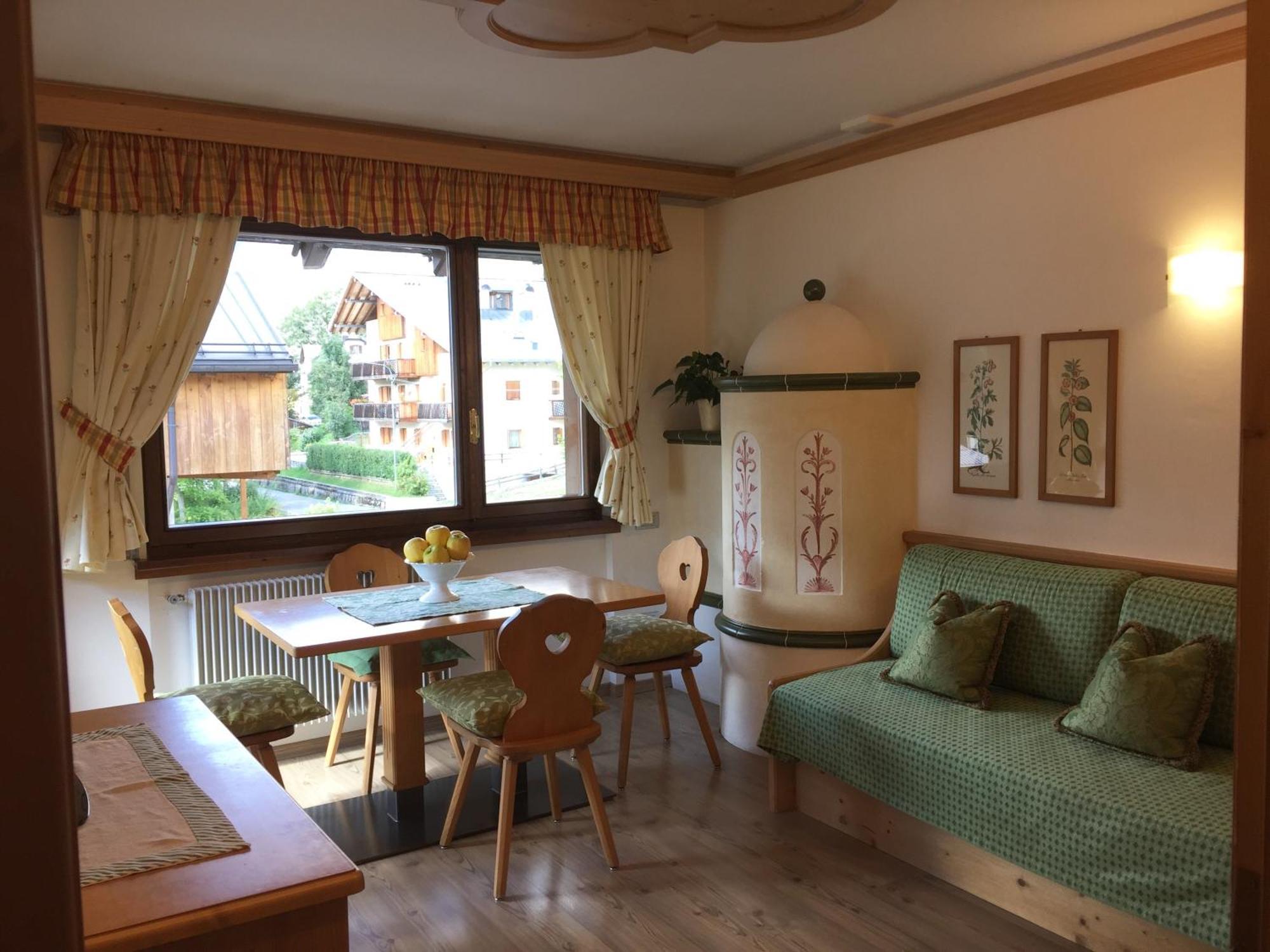 Parkhotel Ladinia San Vito di Cadore Rum bild