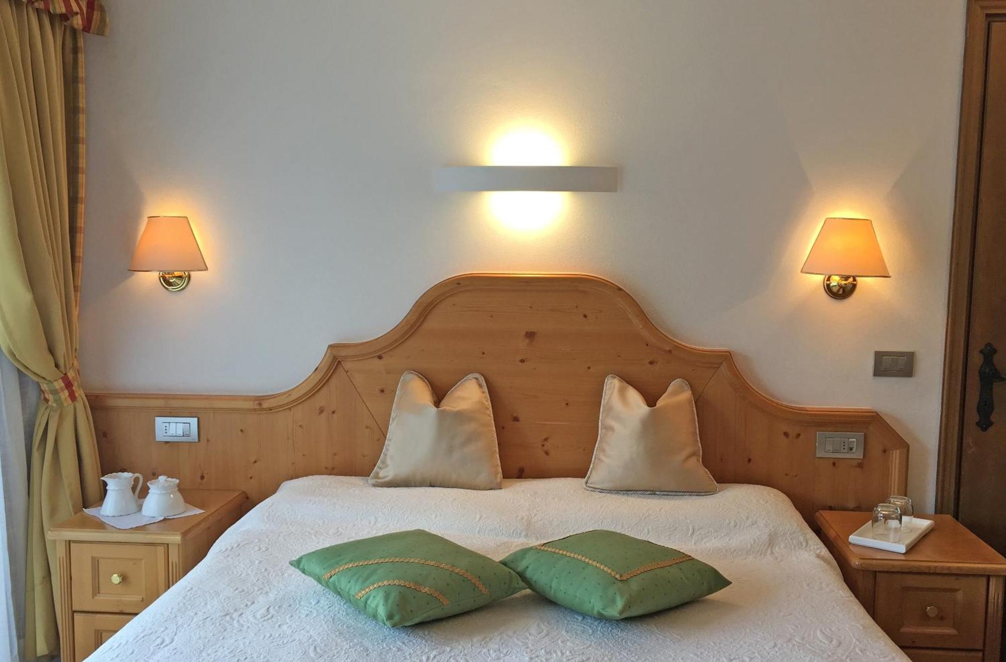 Parkhotel Ladinia San Vito di Cadore Rum bild